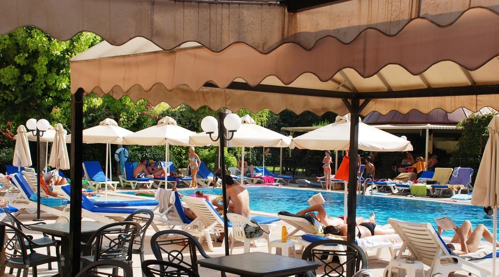 ليماسول Jasmine Hotel Apartments المظهر الخارجي الصورة