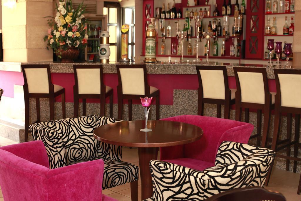 ليماسول Jasmine Hotel Apartments المظهر الخارجي الصورة