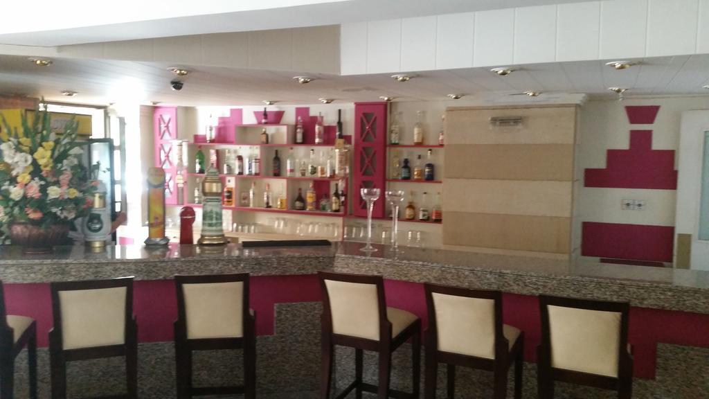 ليماسول Jasmine Hotel Apartments المظهر الخارجي الصورة
